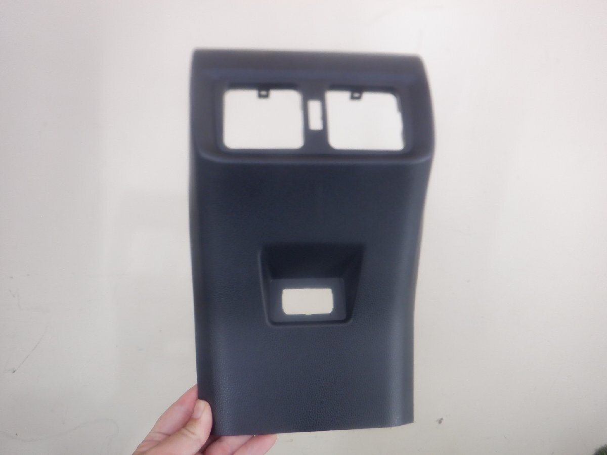 新車外し トヨタ純正 AXUH80 AXUH85 MXUA80 MXUA85 80 ハリアー ?? コンソール パネル カバー 58923-48190 58903-48260 m-25-10-16拍卖