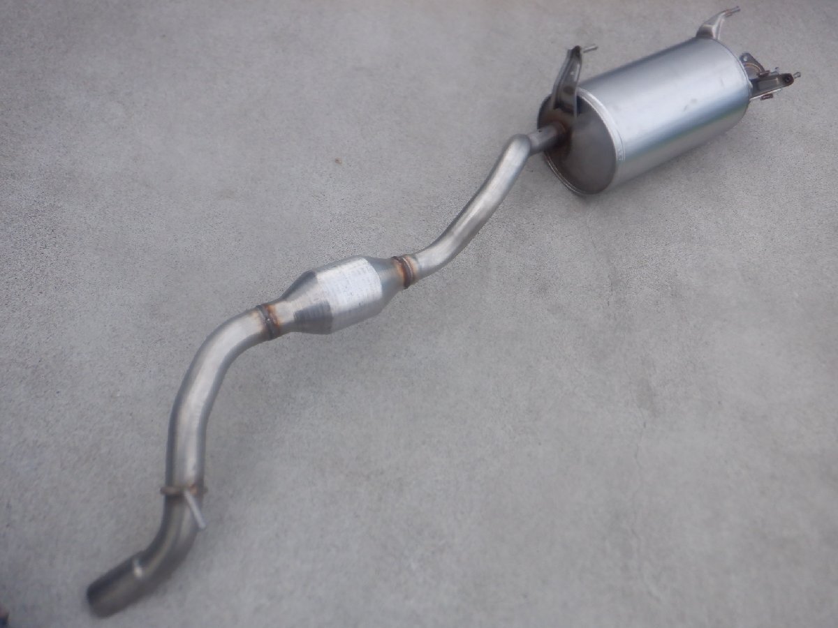 新車外し トヨタ純正 200 ハイエース ガソリン 7型 ノーマル マフラー SANGO 17535 37510 車検用どうぞ m-25-10-199拍卖