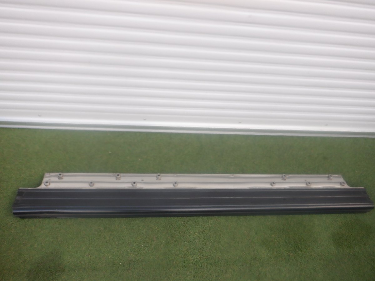 ベンツ純正 W463 Gクラス ゲレンデ サイドステップ ランニングボード 片側 A4634912800 A4634912600 m-25-10-545拍卖