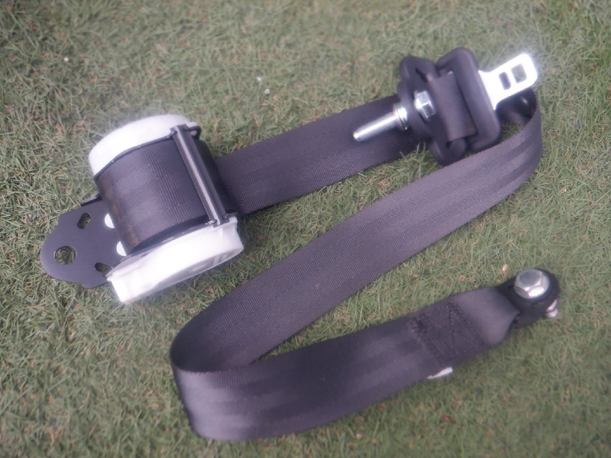 新車外しトヨタ純正 S403M S413M タウンエース ライトエース 後期 令和7年 リアシート用 リア シートベルト 右側 73360-BZ280 S402M S412M拍卖