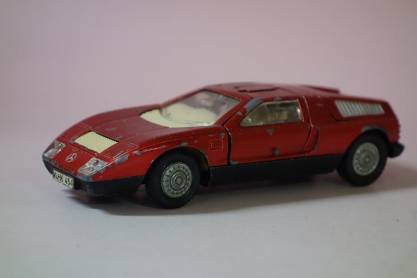 73069■ディンキー 224 MERCEDES BENZ C111 メルセデス ベンツ 拍卖