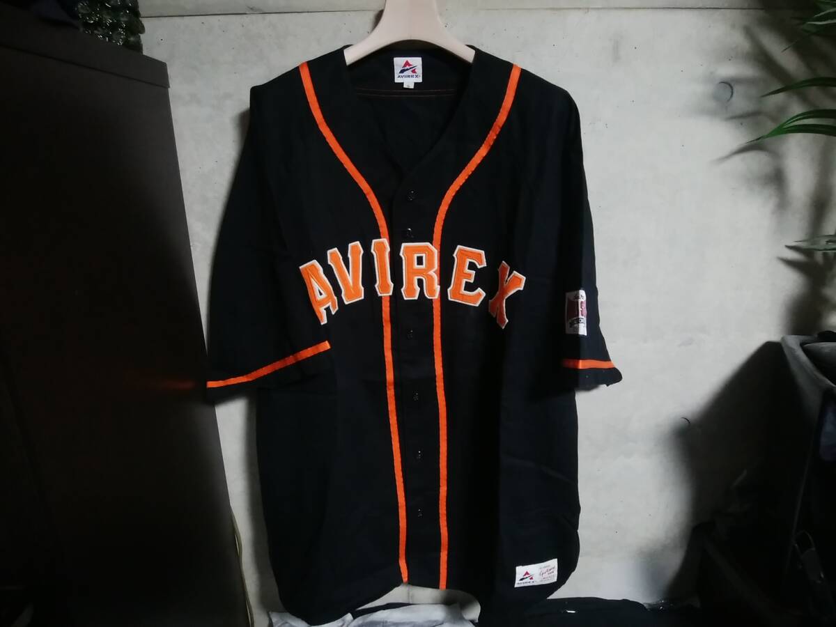 【AVIREX アヴィレックス】ベースボールシャツXL ワッペン刺繍デザイン入り 希少ビッグサイズ 直営店 限定 人気アイテム拍卖