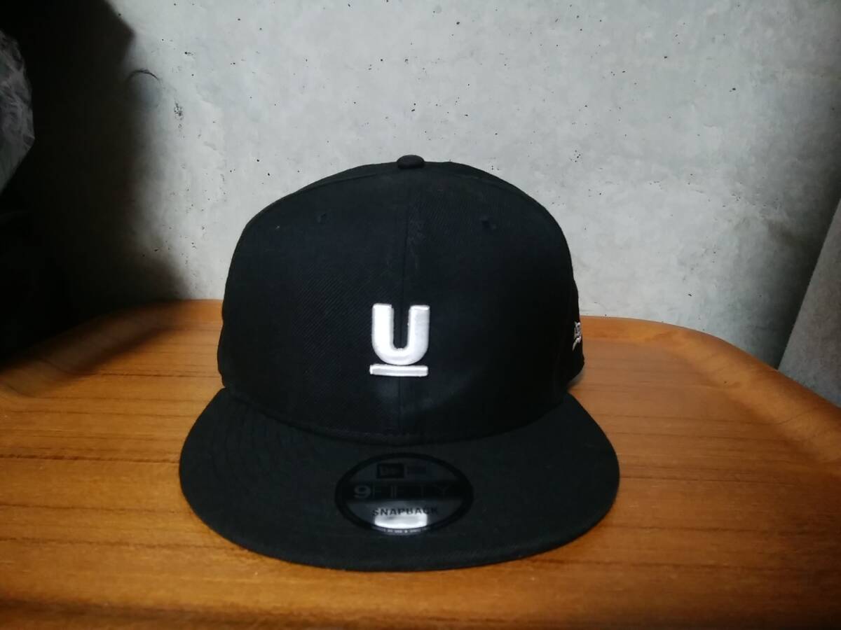 【UNDERCOVER アンダーカバー × NEW ERA ニューエラ】刺繍入りベースボールキャップ 限定コラボモデル 人気アイテム スナップバック仕様拍卖