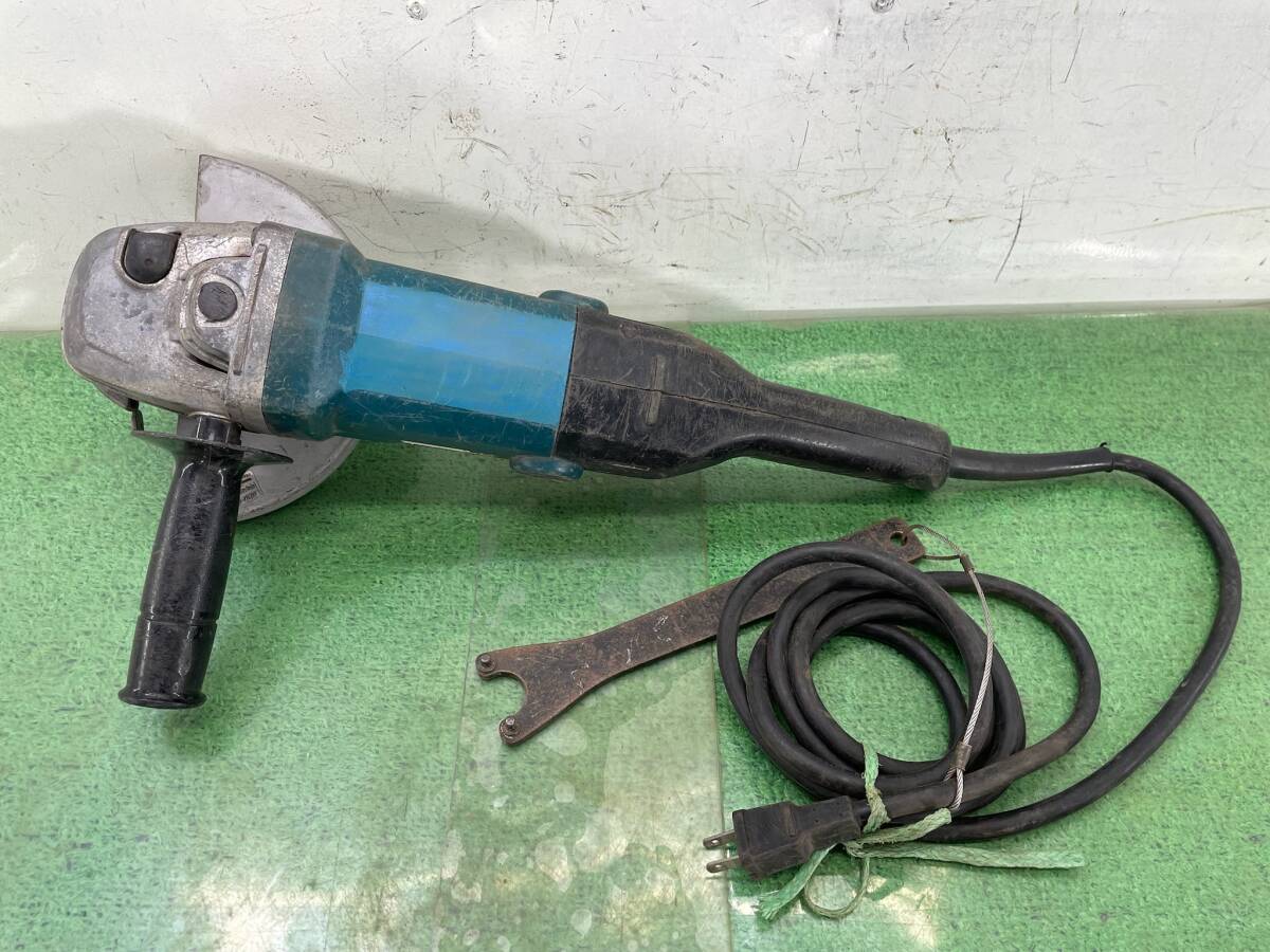 福岡発☆マキタ電動工具 180mm電子ディスクグラインダー GA7011C【100V仕様】九州 中古品 拍卖
