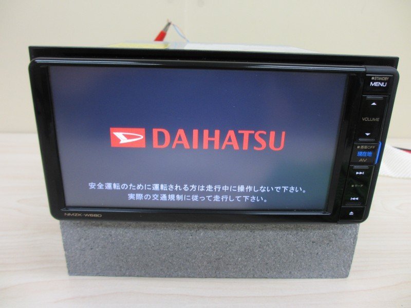 ダイハツ純正ナビゲーション NMZK-W68D ジャンク品 (ym25-378-00)拍卖