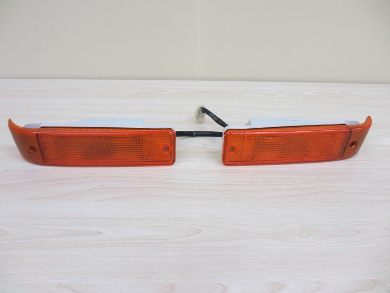 サンバートラック KT6 フロントウィンカーランプ 左右セット (ym25-250-07)拍卖