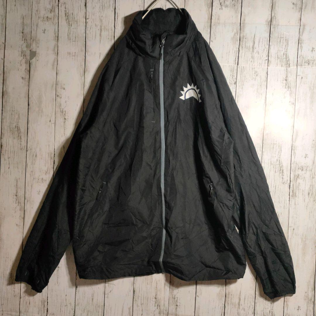 NYLON JACKETナイロン ジャケット ELEVATE 太陽刺 デザイン 黒 ブラック アウター USA古着 パーカー エンブロイダリー BLACK SILVER拍卖