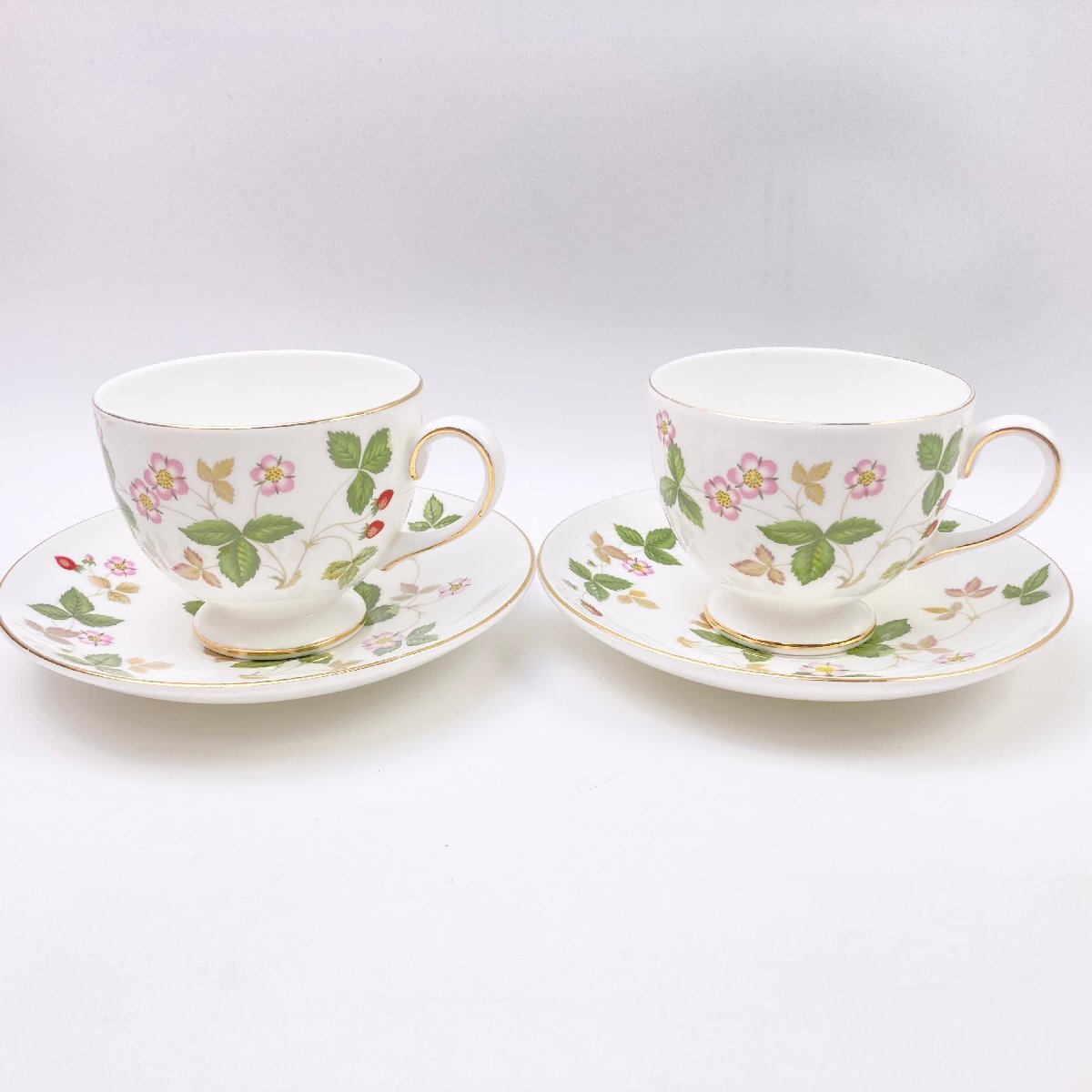 rm) WEDGWOOD ウェッジウッドWILD STRAWBERRY ワイルドストロベリー カップ&ソーサー 2客 ペア セット 洋食器 ※中古拍卖