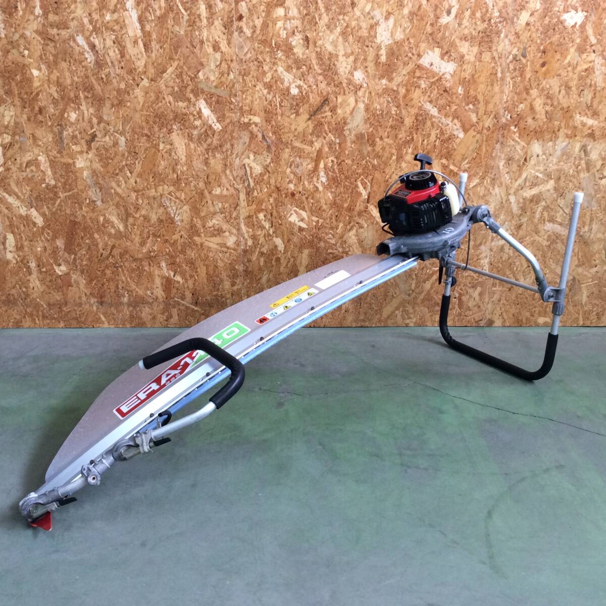 【H-3773】中古品 OCHIAI 落合 オチアイ 刈ナラシ機 ERA-1140 茶刈機 茶園【引き取り限定・静岡県浜松市】拍卖