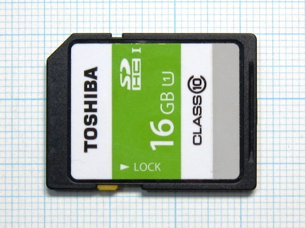 ★TOSHIBA SDHCメモリーカード 16GB 中古★送料85円・185円拍卖