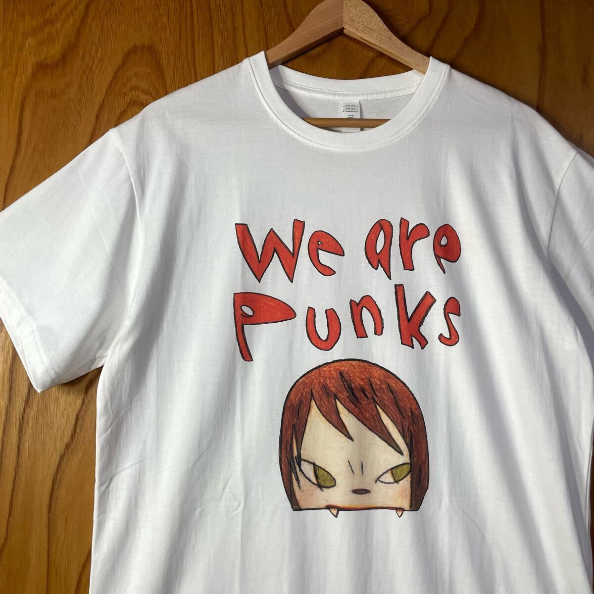 奈良美智 We are Punks 半袖 Tシャツ nara yoshitomo アート ロック パンク 白 美術 ミュージック ユニセックス 男女兼用 イラスト拍卖