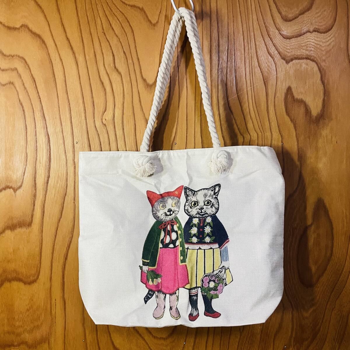 ヒグチユウコ 猫 CAT マチ付 リネン トートバッグ ジッパー付 肩掛けOK Yuko Higuchi 鞄 エコバッグ ユニセックス 男女兼用 ロープハンドル拍卖