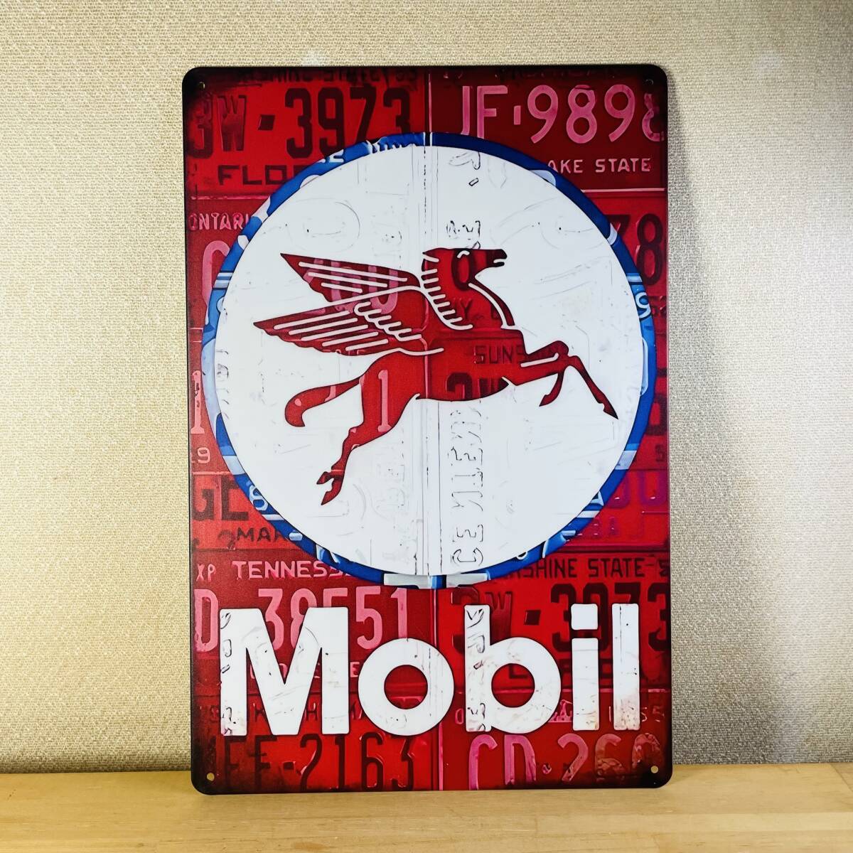 Mobil モービル 壁掛け 看板 プレート ビンテージ調 ディスプレイ ブリキ インテリア 雑貨 モーター系 ガレージ DIY 企業ロゴ レトロ拍卖