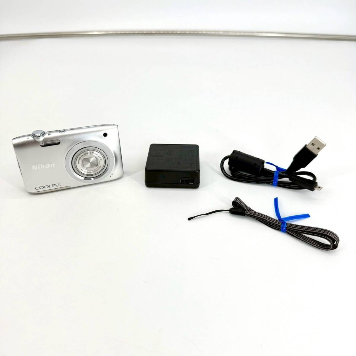 ニコン Nikon COOLPIX A100 デジカメ コンデジ拍卖