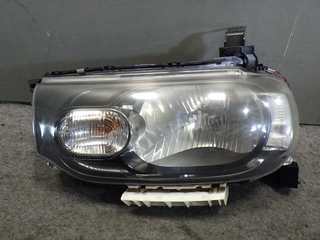 売り切りキューブ DBA-Z12 左ヘッドライト/ヘッドランプASSY拍卖