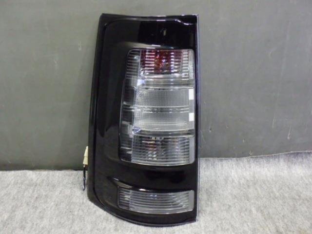 売り切りシエンタ DBA-NCP81G 左テールライト/テールランプ拍卖