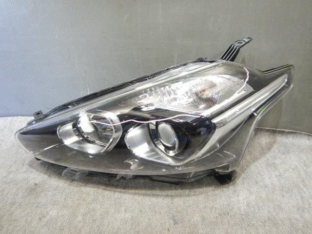 売り切りシエンタ DBA-NSP172G 左ヘッドライト/ヘッドランプASSY拍卖