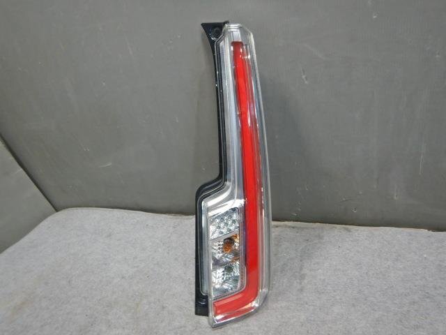 売り切りムーヴ DBA-LA150S 右テールライト/テールランプ拍卖