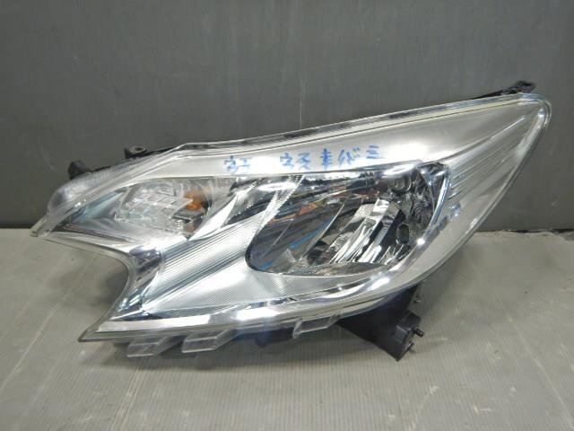 売り切りノート DBA-NE12 左ヘッドライト/ヘッドランプASSY拍卖