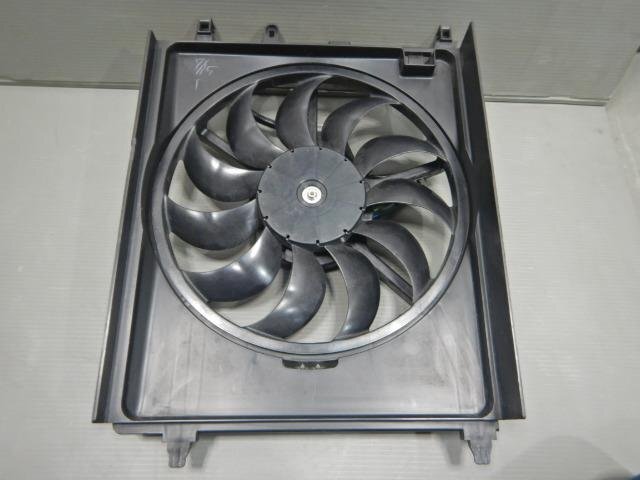 売り切りeKクロススペース 5AA-B37A ファンシュラウド/電動ファン拍卖