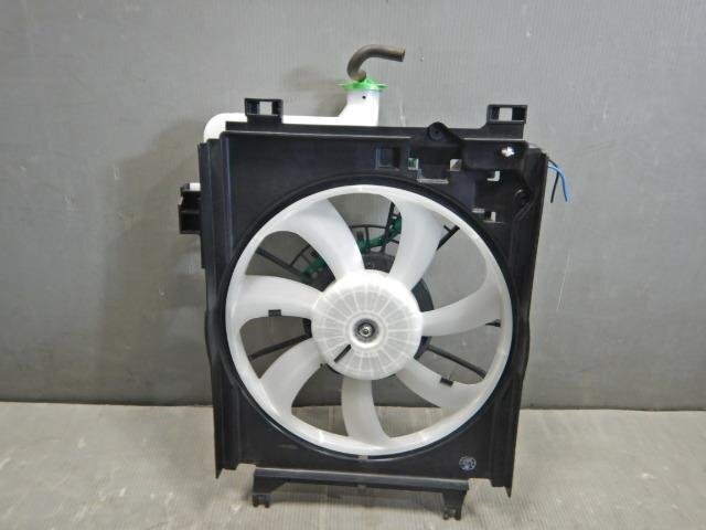 売り切りスペーシア 5AA-MK94S ファンシュラウド/電動ファン拍卖