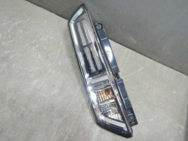 売り切りスペーシア 5AA-MK94S 左テールライト/テールランプ拍卖
