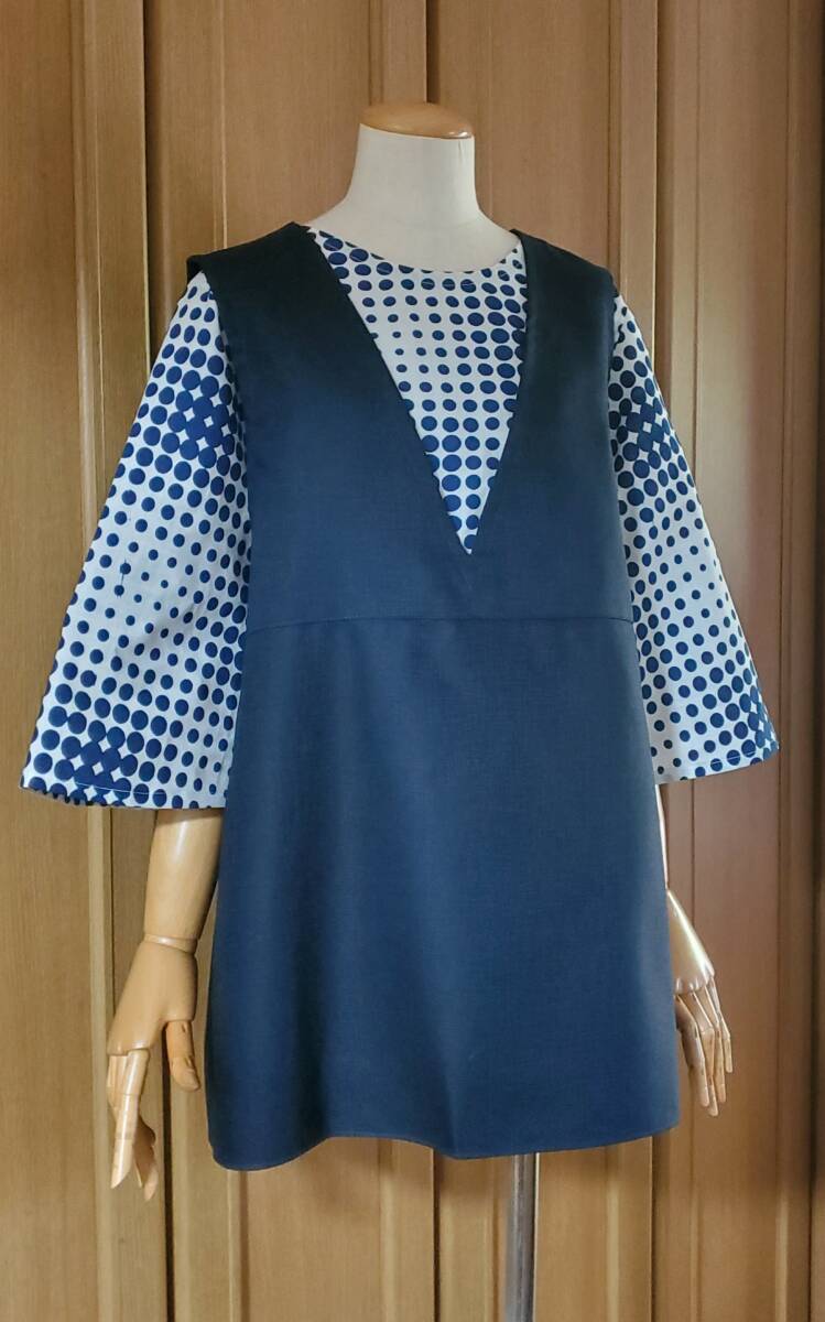 ウールベスト チュニック 紺色 Vネック 着物リメイク シンプル ハンドメイド ※訳あり拍卖