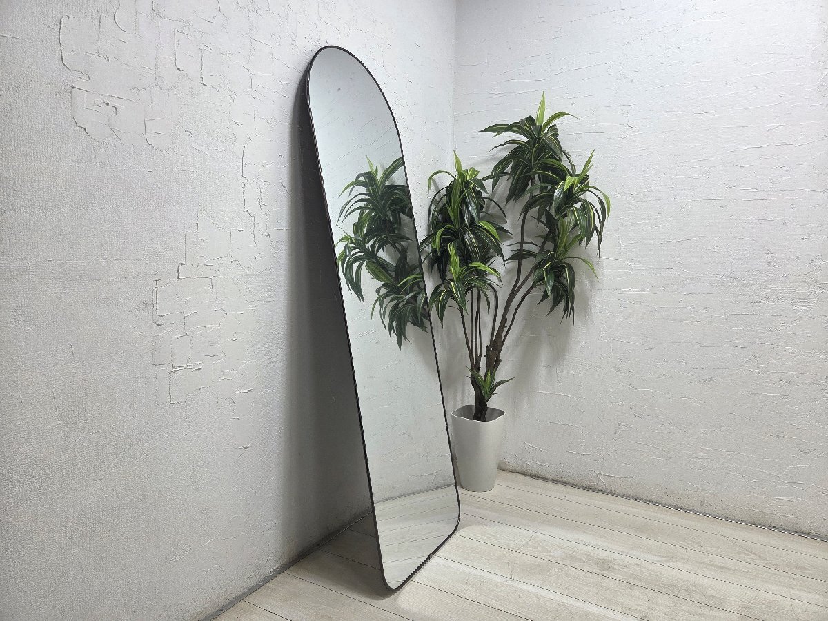 umbra アンブラ HUBBA フーバ ARCHED アーチド LEANING MIRROR リーニングミラー 姿見 ウォールミラー インテリア拍卖