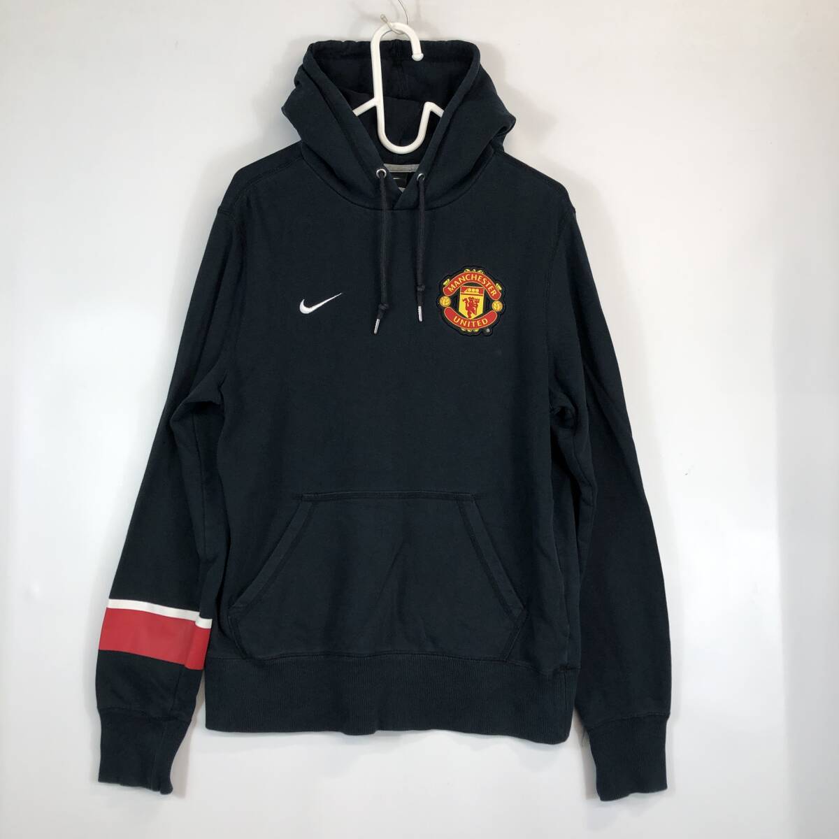 NIKE ナイキ マンチェスターユナイテッド マンU プルオーバーパーカー ブラック Mサイズ 478172拍卖