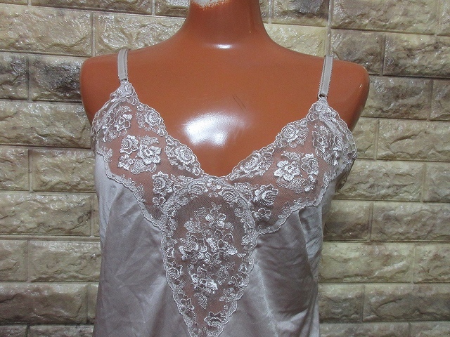 S-526★ワコール・CRA144♪レース刺繍/キャミソール(80)★拍卖