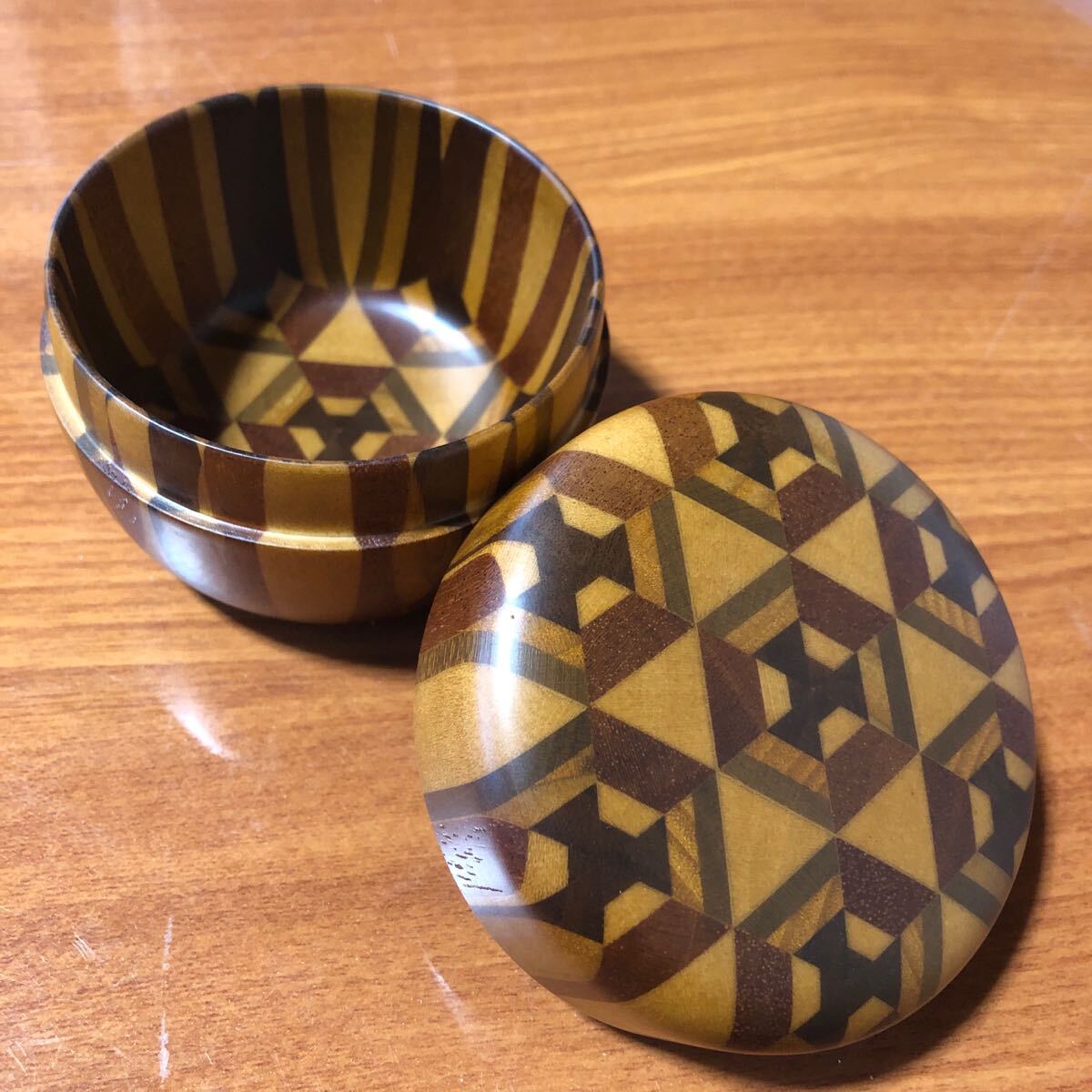 〈送料無料〉寄木細工 箱根細工 棗 なつめ 小物入れ 無垢 合子 ボンボニエール アクセサリーケース 茶道 茶道具 菓子入れ拍卖