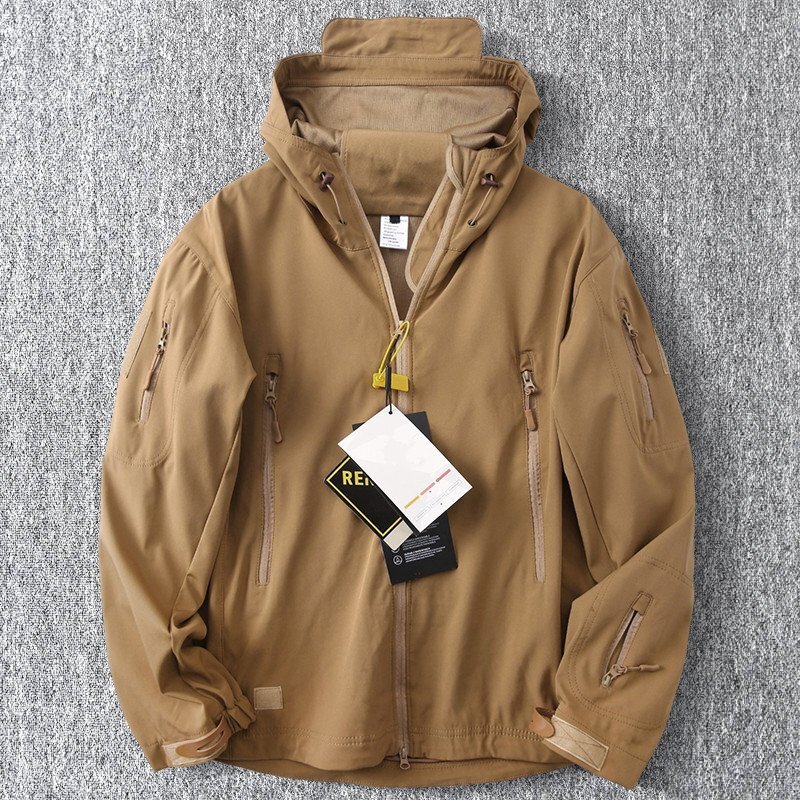 新品 国内未販売 ソフトシェルジャケット アウトドア 裏起毛 フード付き 防風 多ポケット マウンテンパーカ メンズ ジャケット 茶 T7025-XL拍卖