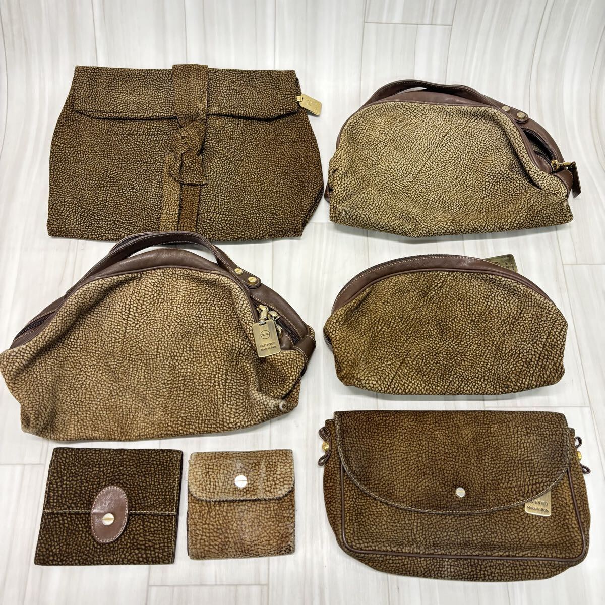 FN20251017-1025-1967 BORBONESE ボルボネーゼ 7点まとめ売り redwall うずら柄 ハンドバッグ 財布など拍卖