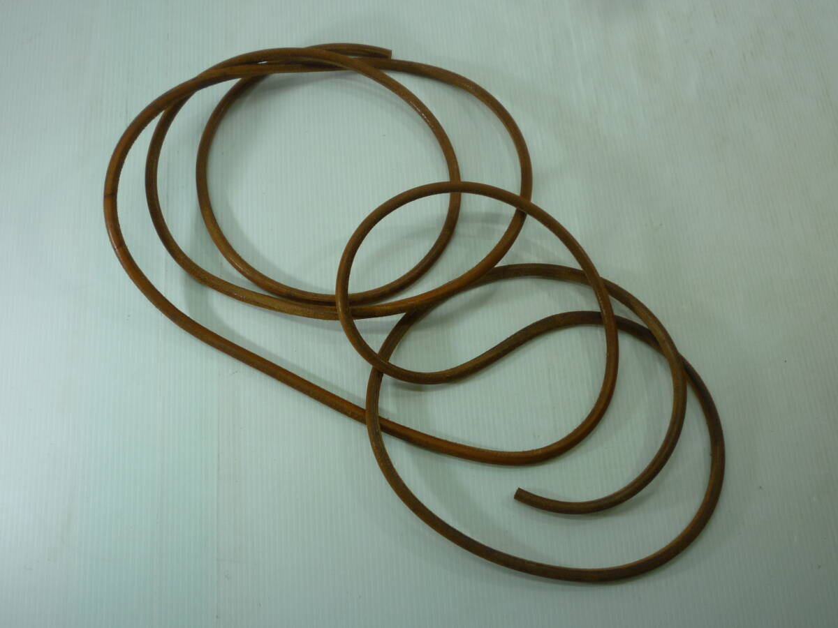 丸紐 革紐 直径8mm 8φ 長さ3m ナチュラル 太さ6㎜ 牛革 紐 本革 レザークラフト ハンドメイド ブレスレット ペンダント拍卖