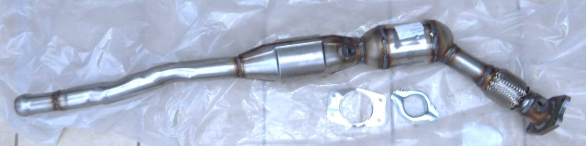 (送料込) ボルボ S70(874 LS) V70(875 876 LV) NON-TURBO用・触媒・中間マフラー【新品】拍卖