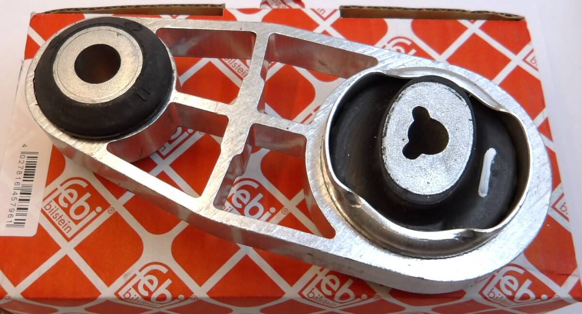 (送料込)ルノー メガーヌMK2 RS ルノースポール セニックMK2 グランセニック エンジンマウント トルクロッド リア【ビルシュタイン製新品】拍卖