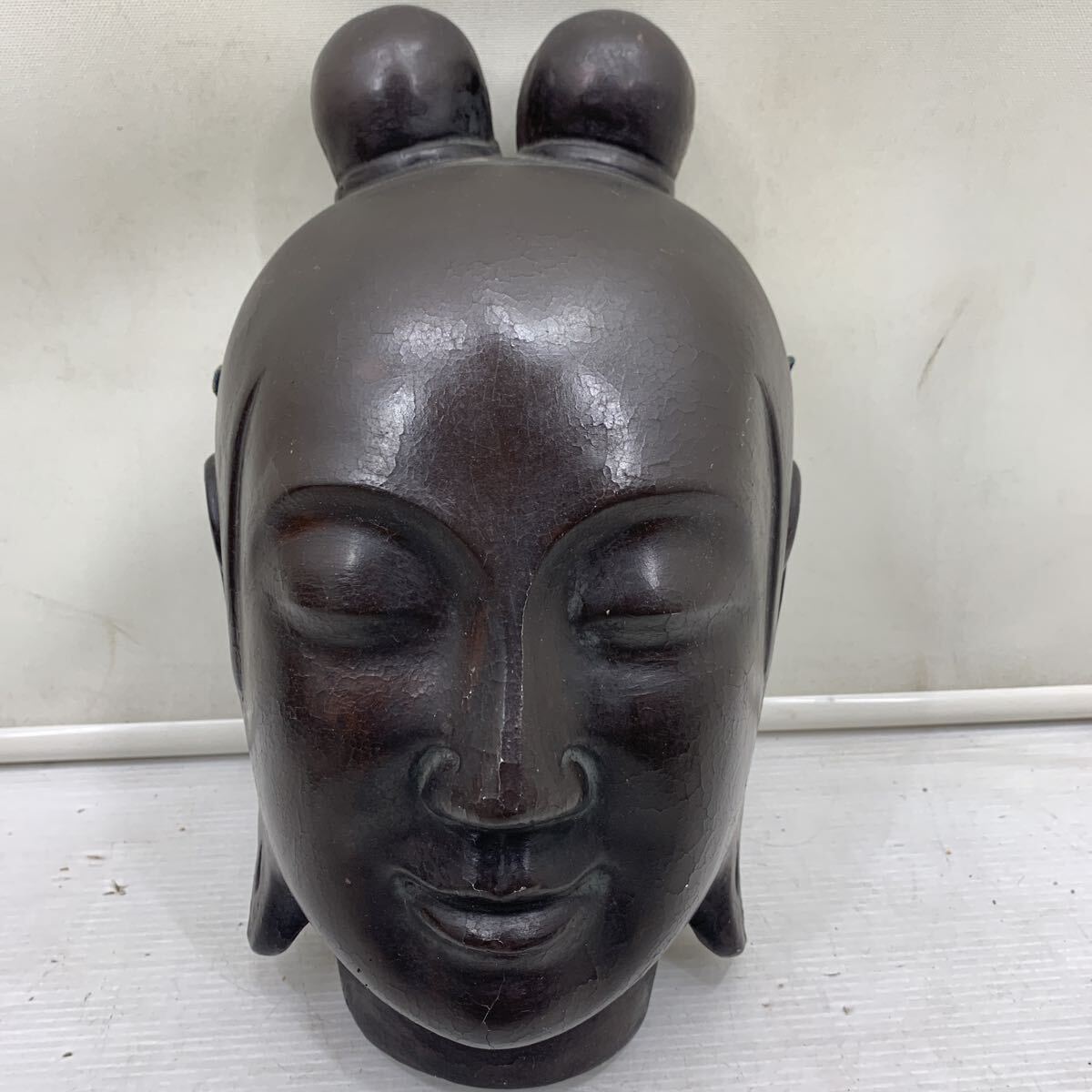 I☆レア☆壁掛け お面 仏面 置物 仏教美術 弥勒菩薩 仏像 インテリア 木彫り 木製 中宮寺 アンティーク ヴィンテージ 木製品 面 日本製拍卖