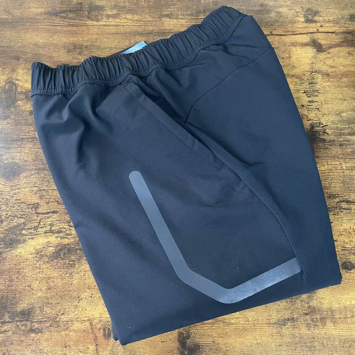 タグ付き未使用品 UNDER ARMOUR アンダーアーマー UAブラッシュドウーブン リフレクト パンツ Mサイズ拍卖