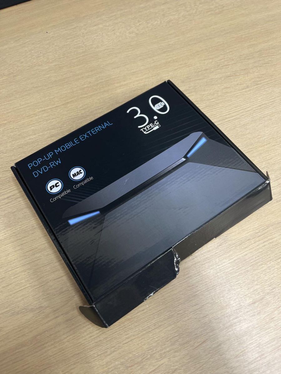 【未使用品】 外付けDVDドライブ DVD-RW USB 3.0 Type-C ※箱ダメージあり拍卖