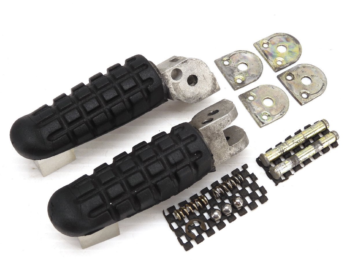 0@1044【評価A】 ドゥカティ モンスター S4 MS4 純正 リア タンデム ステップ ペグ 左右 セット 46410171A DUCATI Monster c拍卖