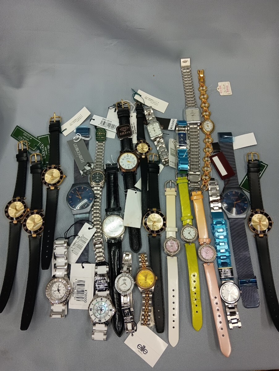 ジャンク品 未使用品 クォーツ 腕時計 23本まとめ 売り拍卖