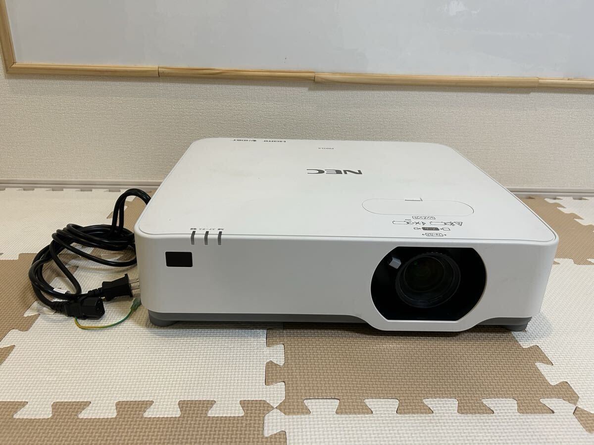 325 ほぼ未使用 NEC液晶プロジェクター ViewLight NP-P605UL リモコン無し拍卖