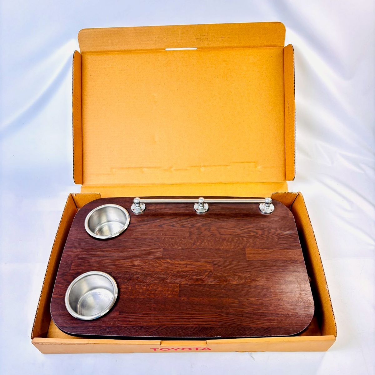 R1003-3【TOYOTA】※同梱不可 トヨタ 純正 室内テーブル ハイエース ワゴン バン 08435-26017 1993年8月以降 外箱有り 内装パーツ 現状品拍卖