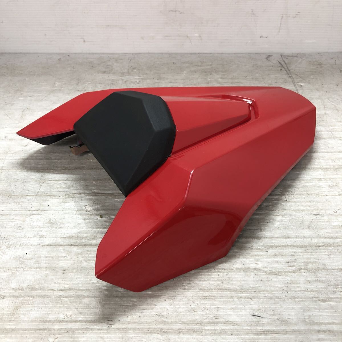 。CBR650R RH03-1100〜 シングルシートカウル ホンダ 外し拍卖