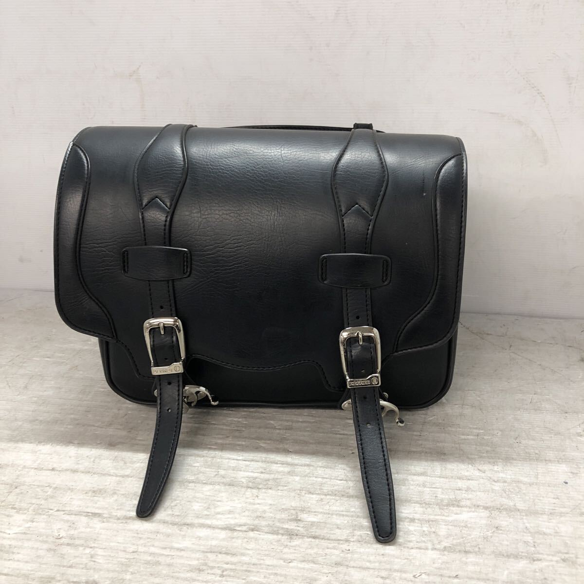 □ XL1200X フォーティーエイト〜外し サイドバッグ拍卖