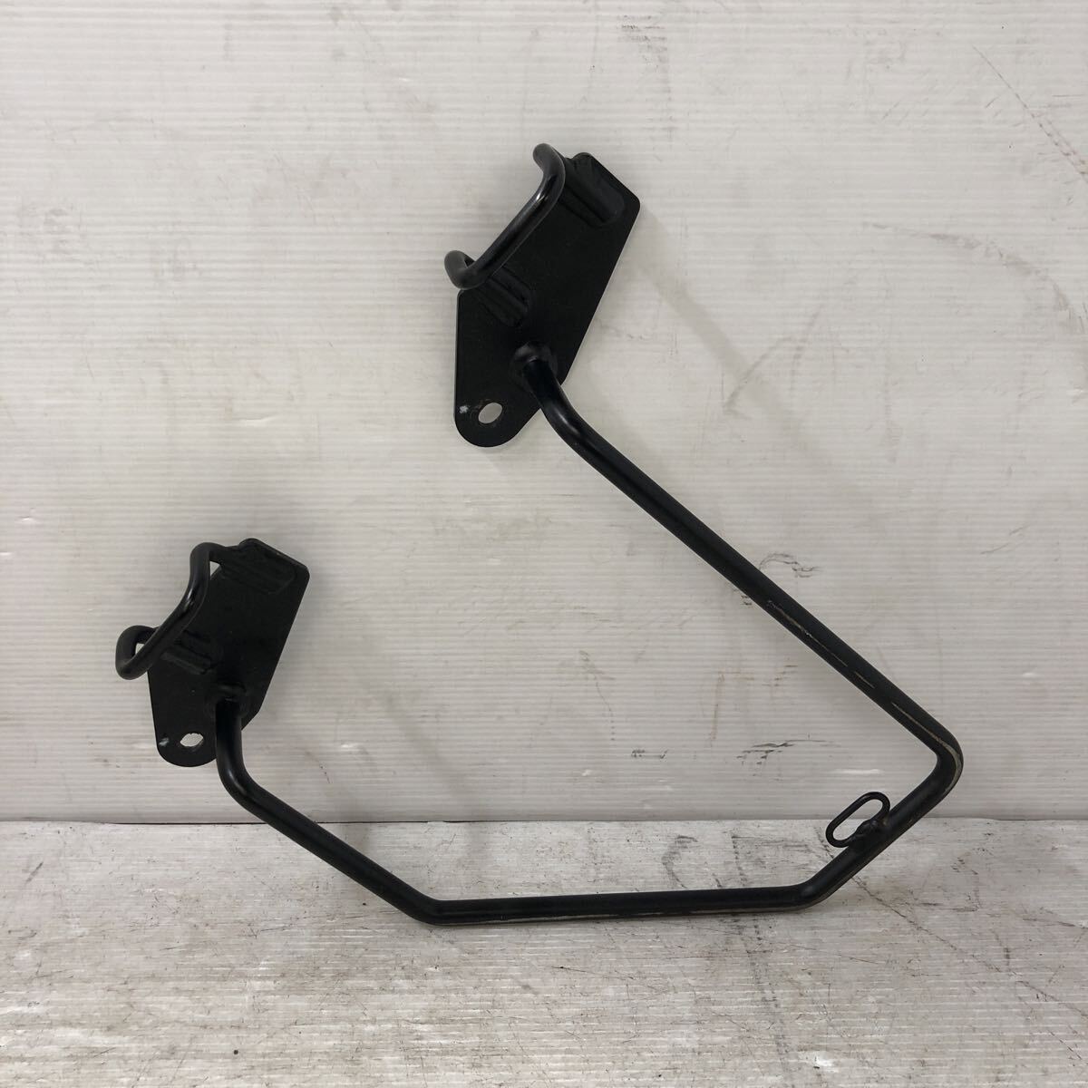 # レブル250 外し サドルバッグサポート拍卖