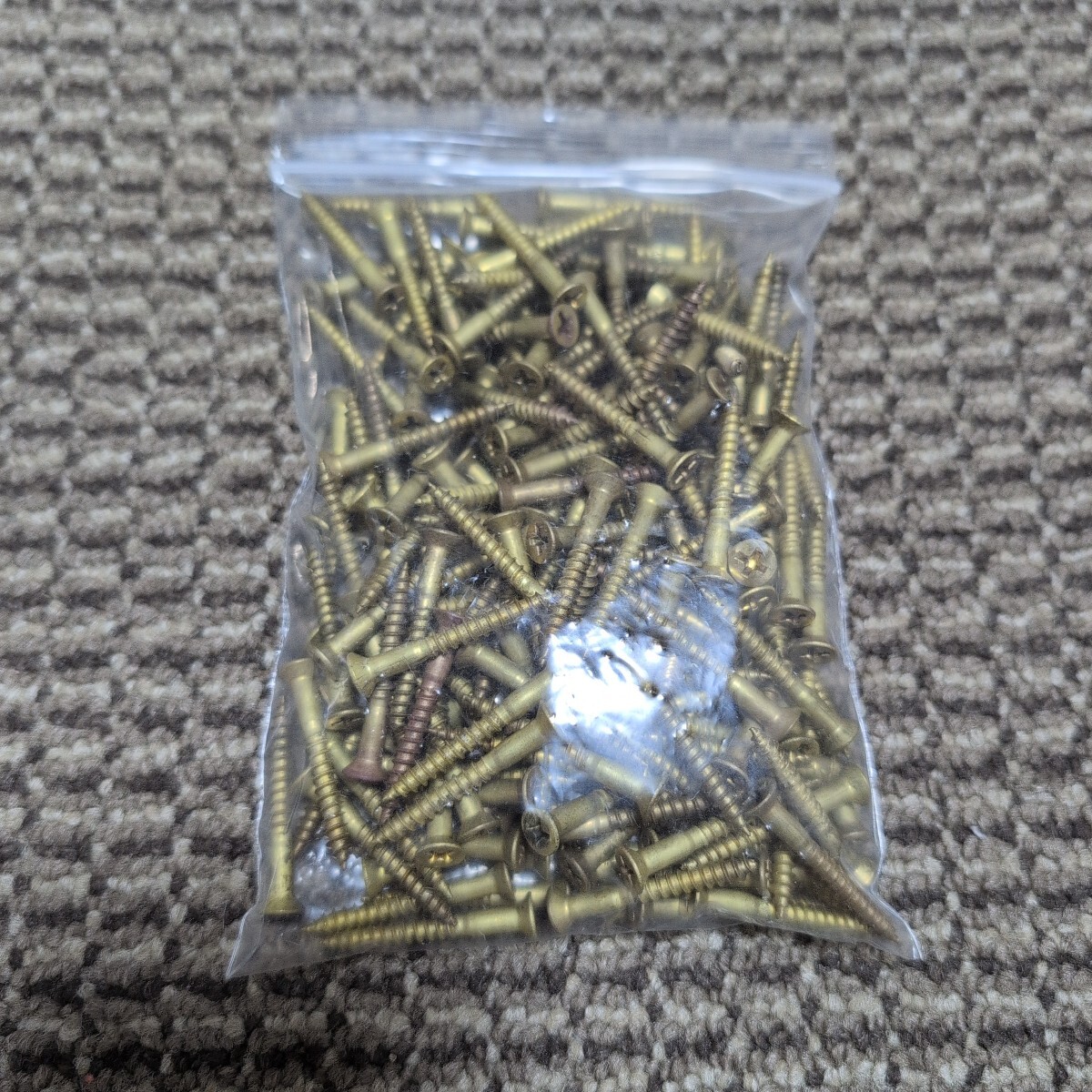 ジャンク品/長期保管品/メーカー不明/真鍮/皿木ネジΦ3.8×32mm/1P200本入り拍卖