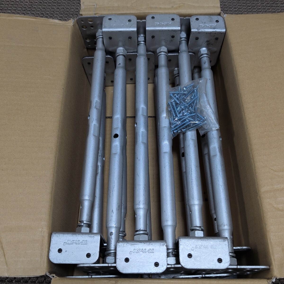 ジャンク品/長期保管品/1.2.3/伊藤製作所/鋼製束/鋼製床束/木造工事用/FS38-53/調整高さ38~53㎝/12本ビス付き拍卖