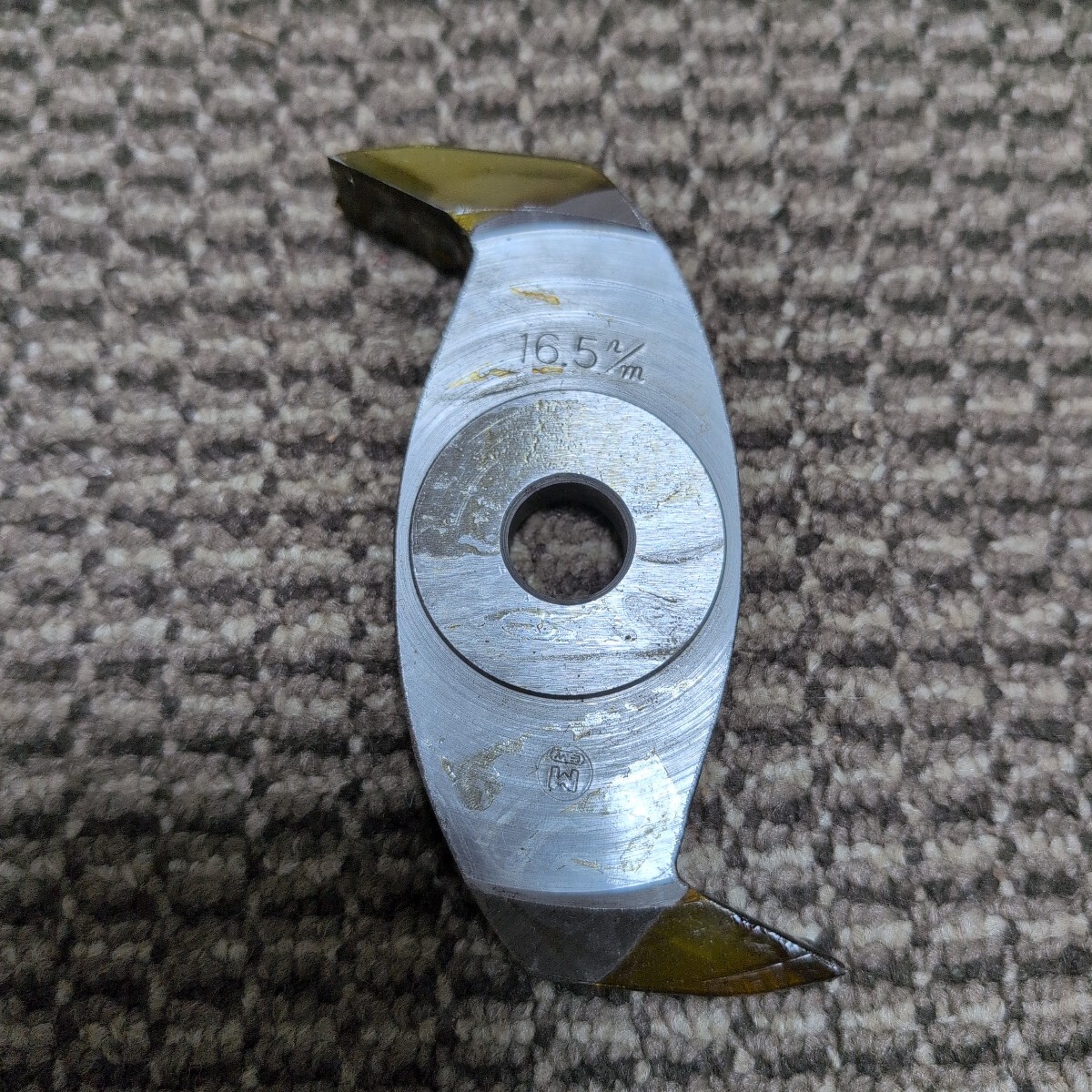 ジャンク品/長期保管品/マキタ/品番不明/電気ミゾキリカッター/溝切り/材質SKH-4/サイズ120×16.5×15mm拍卖