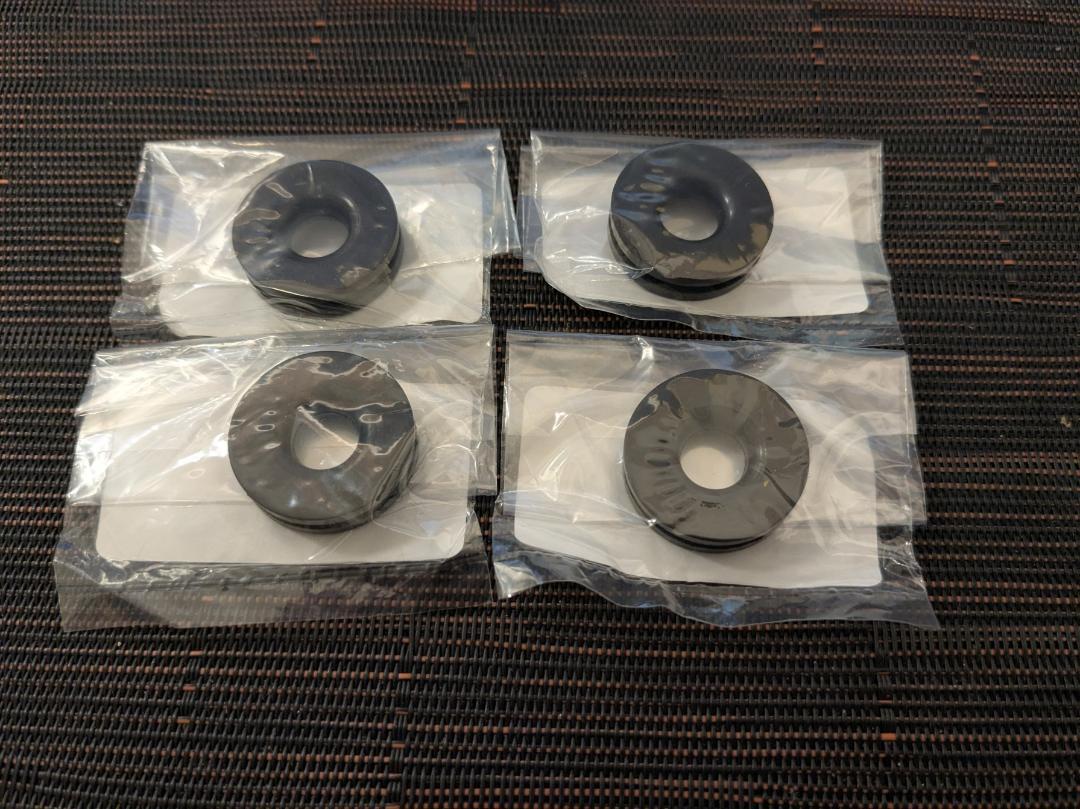 【新品】エリミネーター250/SE/LX用 サイドカバーグロメット拍卖